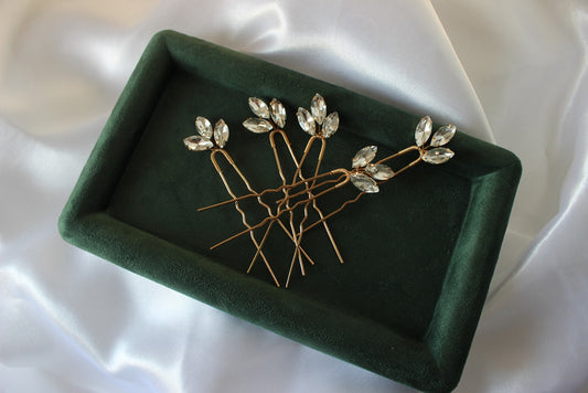 Bridal hair pin set