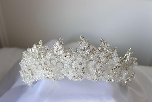 Amore Collective Bridal Crown
