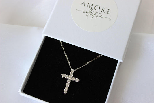 Tia Silver Cross Pendant & Necklace